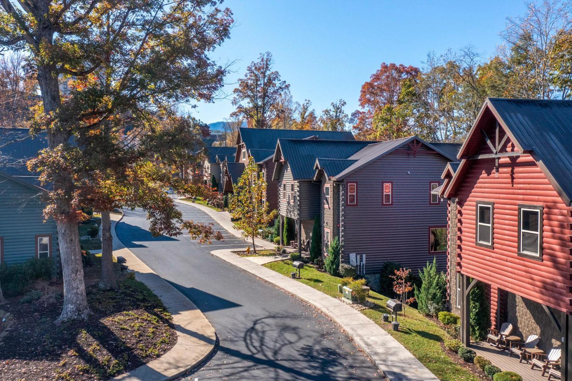 The Majestic Pine Retreat By Stony Brook Cabins Villa Gatlinburg Eksteriør bilde