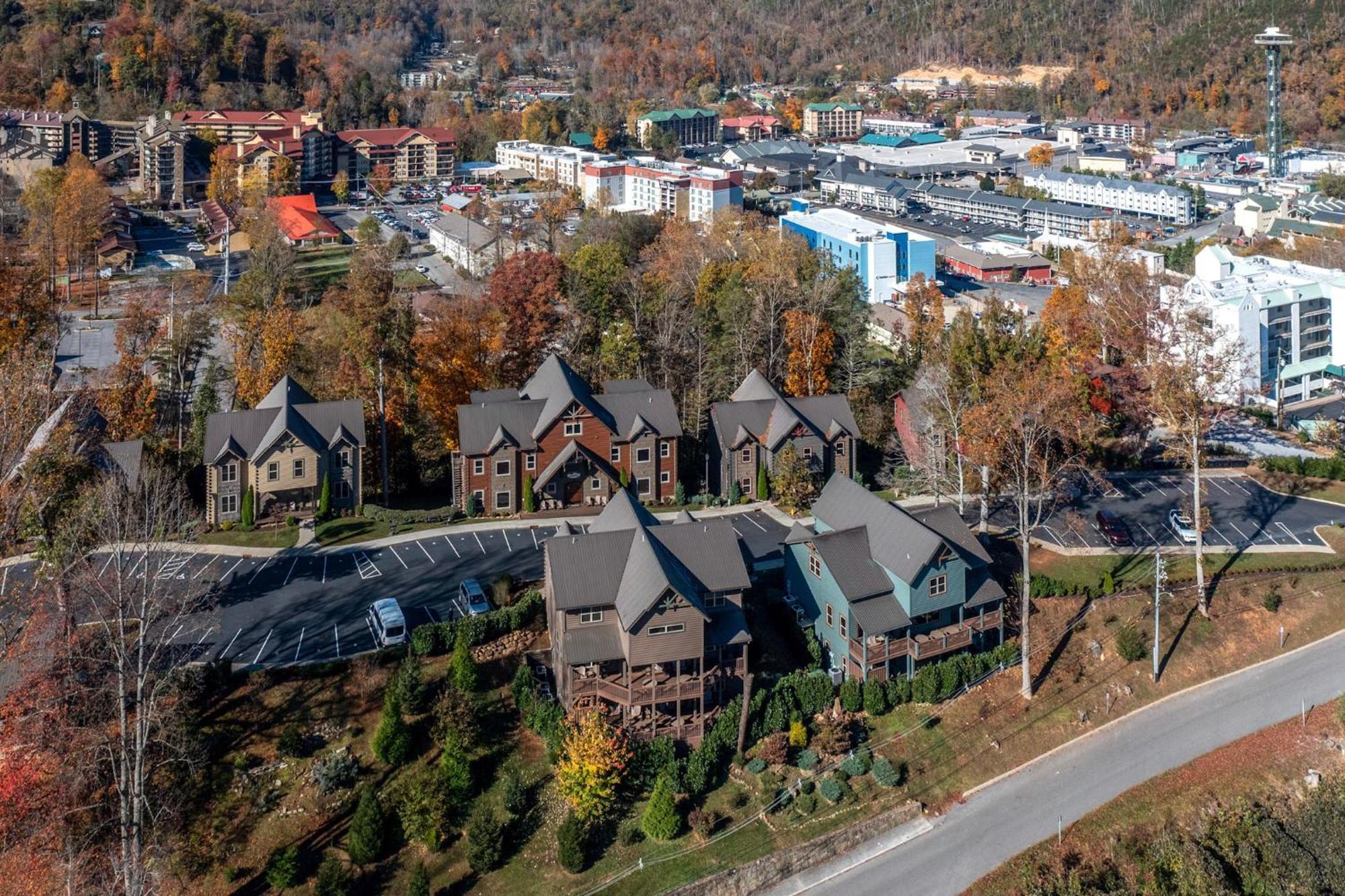 The Majestic Pine Retreat By Stony Brook Cabins Villa Gatlinburg Eksteriør bilde