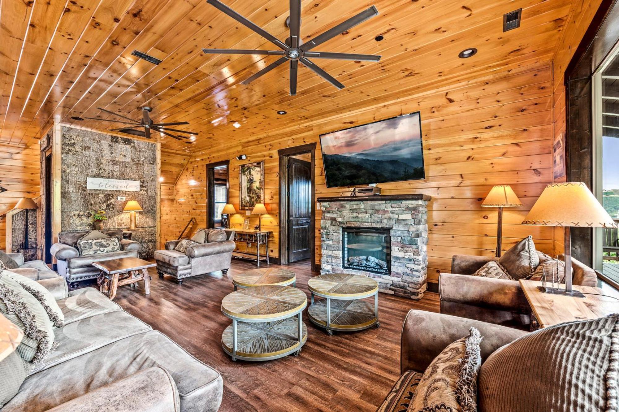 The Majestic Pine Retreat By Stony Brook Cabins Villa Gatlinburg Eksteriør bilde